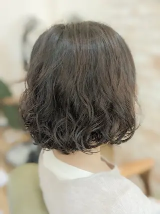 ミディアム パーマ CREST hair design所属・加藤 彩のヘアスタイル