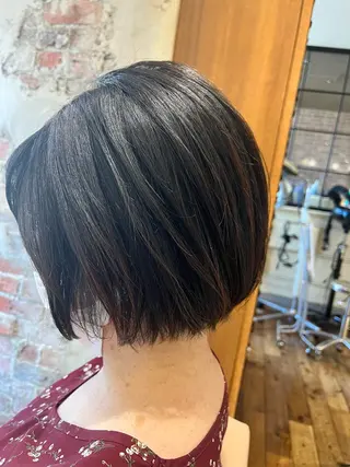 ショート 顔まわりカット 前髪カット安井楽人のヘアスタイル