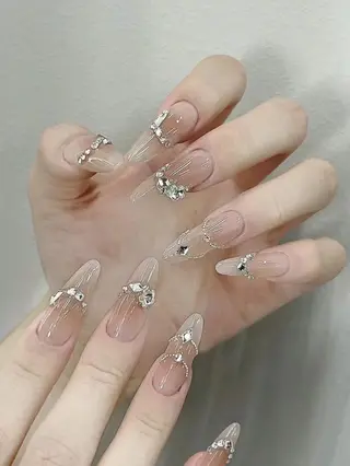 ネイル AB マツエクネイルサロンのネイルデザイン