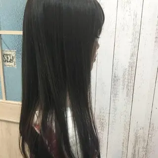 ロング カラー パーマ embrace エンブレイスのヘアスタイル