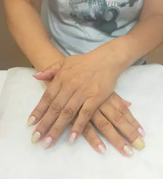 ネイル マルヤス化粧品店所属・maruyasu. yのネイルデザイン