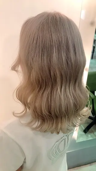 ミディアム カラー 💐宮坂 歩💐のヘアスタイル