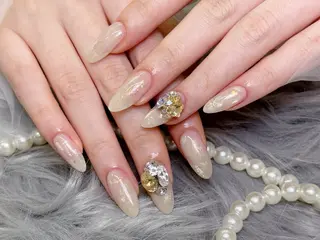 ネイル lucky nail 歌舞伎町のネイルデザイン