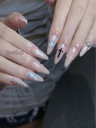 ネイル Dark honey スカルプ専門原宿店のネイルデザイン