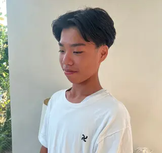 メンズ 宮成 佳歩のヘアスタイル