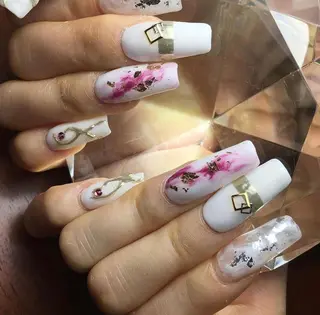 ネイル nailALBA 安蒜良彰のネイルデザイン