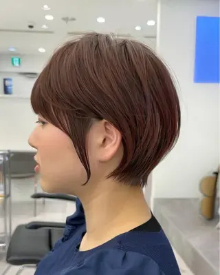 ショート ショートヘア くすみカラー、大場猛のヘアスタイル