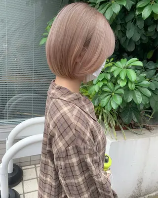 ショート カラー 柔らかブラウン/顔周 りレイヤー♡ユウシのヘアスタイル