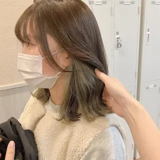 ミディアム カラー NUMBER_ ユイナのヘアスタイル