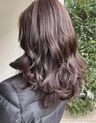 セミロング カラー 高橋 涼香のヘアスタイル