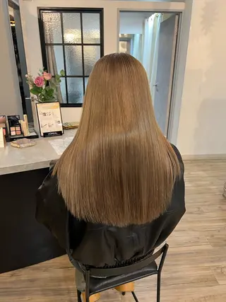 セミロング カラー ブリーチカラー🫧 いぐち しょうた🫧のヘアスタイル