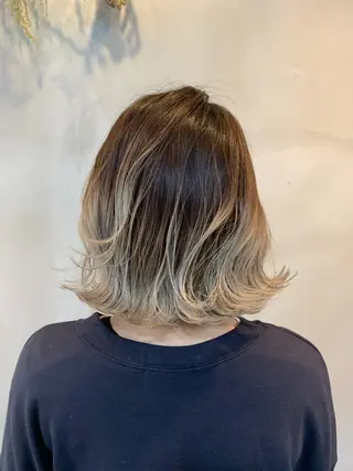 セミロング 山本 みきのヘアスタイル