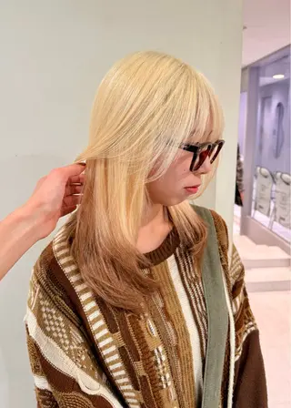 ロング カラー ハイトーンレイヤー 🥇稲垣颯太のヘアスタイル