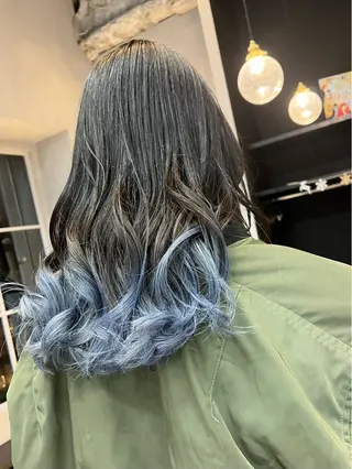 ロング カラー tomoka 推しカラーのヘアスタイル