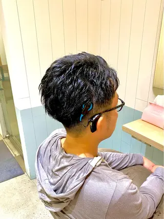 メンズ エリア唯一🌈ᵕ̈* 派手髪モリヤ🌺のヘアスタイル