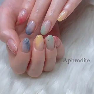 ネイル Aphrodite パラジェル認定サロンのネイルデザイン