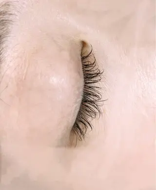 マツエク・マツパ beauty salon w所属・柏原 美咲のマツエク・マツパデザイン