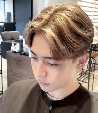 メンズ 宮下 弦也のヘアスタイル