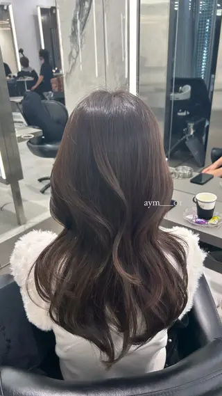 セミロング 韓国ヘア AYUMIのヘアスタイル