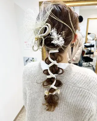 ヘアアレンジ AnFye une qatllのヘアスタイル