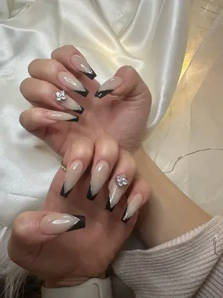 ネイル Nailsalon SKiのネイルデザイン