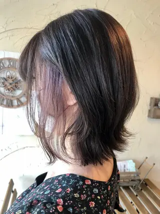ミディアム カラー Ichimura yurieのヘアスタイル