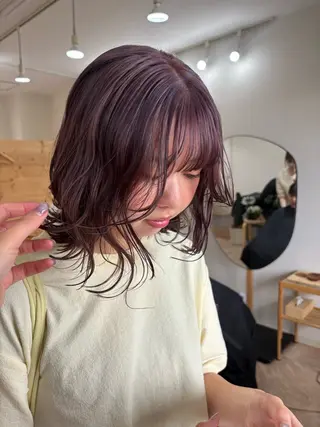 ミディアム カラー ume所属・LILi リリのヘアスタイル