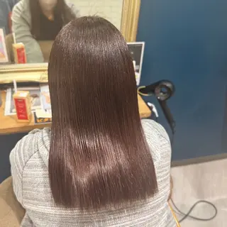 カラー 北岡 優々のヘアスタイル