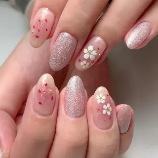 ネイル amu所属・かおる KAORUのネイルデザイン