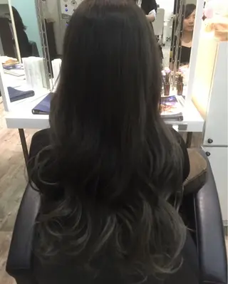 ロング カラー ✨推し活カラー💜 MISAKIのヘアスタイル