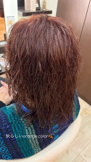 カラー メンズ 岡田 莉音のヘアスタイル