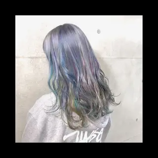 セミロング 及川シゲル 髪質改善講師のヘアスタイル