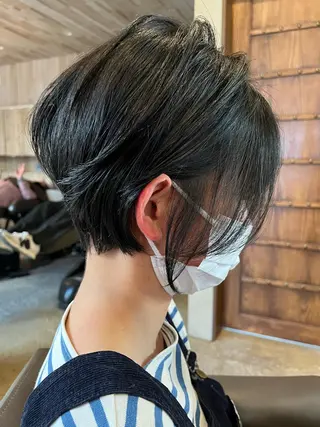 ショート 小塚 和眞のヘアスタイル