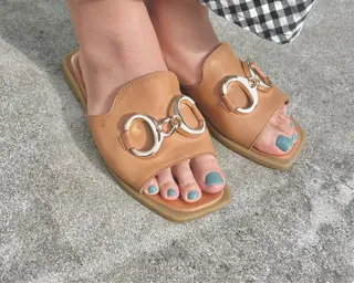 ネイル 友田 晴香のネイルデザイン