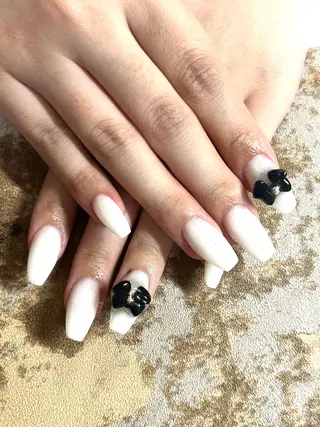 ネイル plaisir所属・plaisir プレジールネイルのネイルデザイン