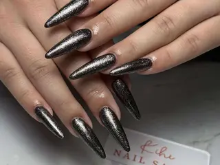 ネイル 💕鈴木ユリ パラジェル/オフ無料のネイルデザイン