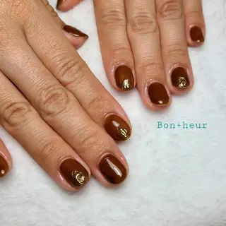 ネイル 宮口 紗子のネイルデザイン