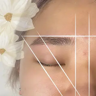 アイブロウ Sato Akaneのマツエク・マツパデザイン