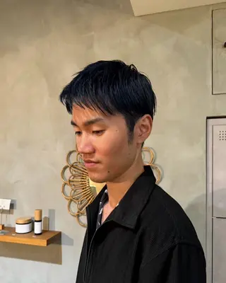 ショート カラー メンズ メンズ特化ショート/ センターパート/福田のヘアスタイル