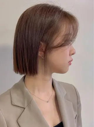 ショート カラー レイヤーカット/ルー ツカラー/EMIRIのヘアスタイル