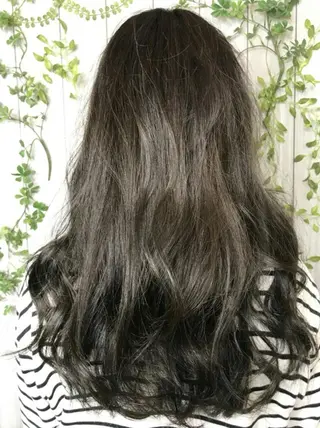 ロング カラー パーマ ヘアアレンジ ショートヘアカラー 山本のヘアスタイル