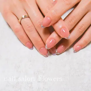 ネイル Flowers Tomomiのネイルデザイン