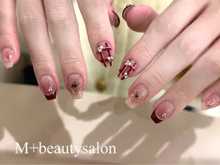 ネイル M+  Beauty Salonのネイルデザイン