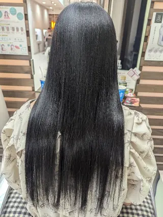 ロング togashi所属・加藤 彩のヘアスタイル