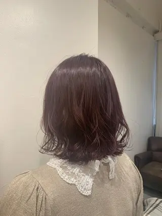 ミディアム カラー ハイトーン/レイヤー 💜Akaneのヘアスタイル