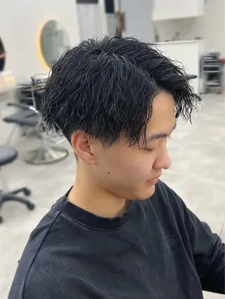 ショート パーマ 椿原 克音のヘアスタイル