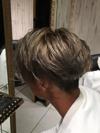 ショート カラー 永井大樹✨ 透明感カラー✨のヘアスタイル