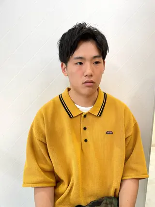 ショート カラー メンズ 顔周りレイヤー／ 似合わせ／古津遼平のヘアスタイル