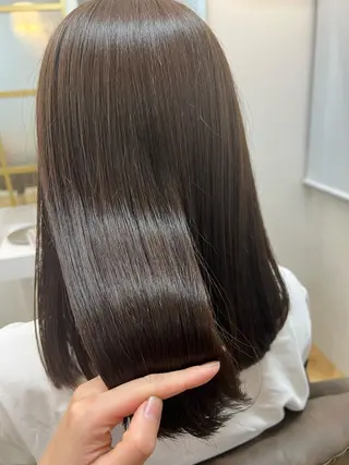 ミディアム KURUMI /NINE麻布十番のヘアスタイル