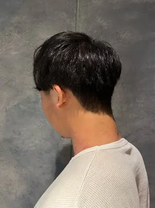 ショート Noisyle 北堀江店所属・韓国スタイル SHUNのヘアスタイル